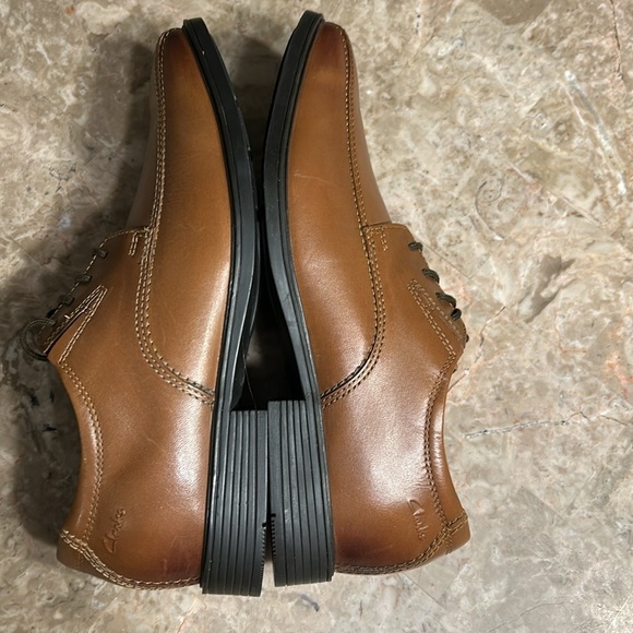 Clark’s shoes,men 7W, leather,NEW,TILDEN WALK , dark tan,Oxford,classy,comfy, - Picture 6 of 13
